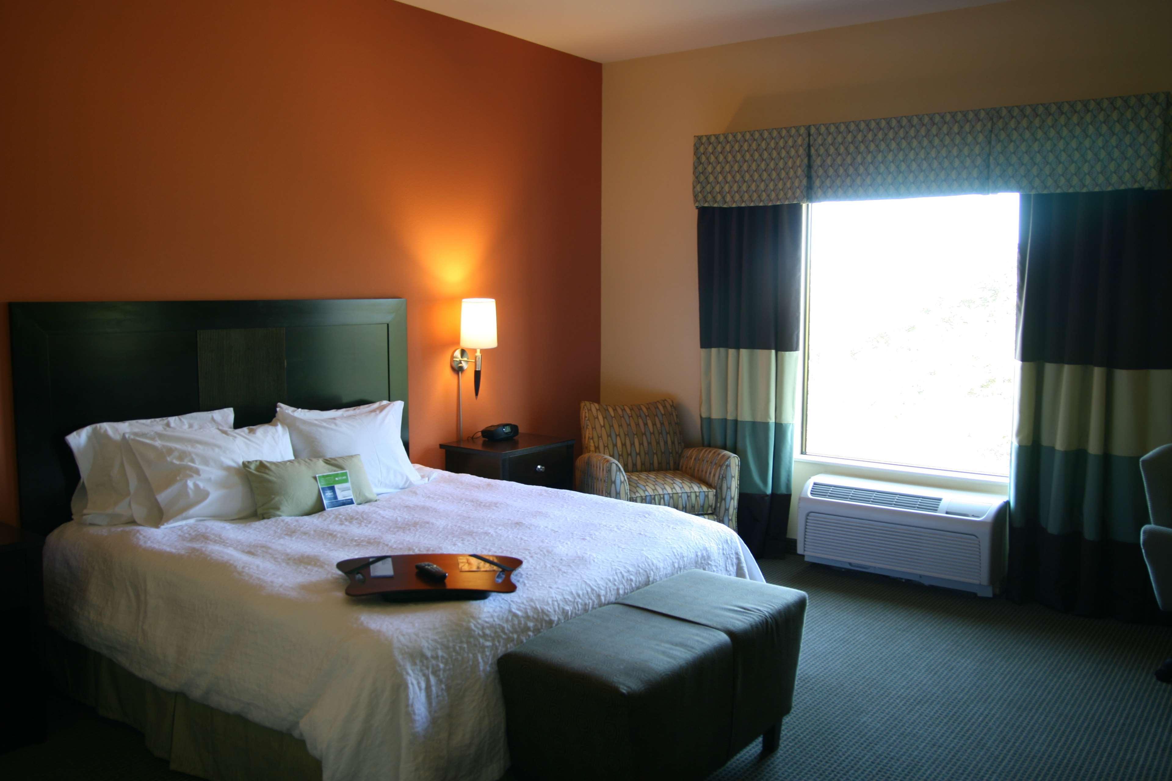 Hampton Inn And Suites Austin - Лейкуей Стая снимка