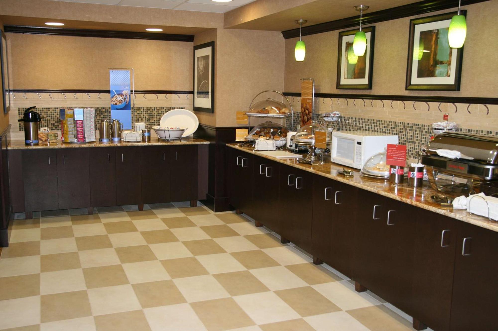 Hampton Inn And Suites Austin - Лейкуей Екстериор снимка