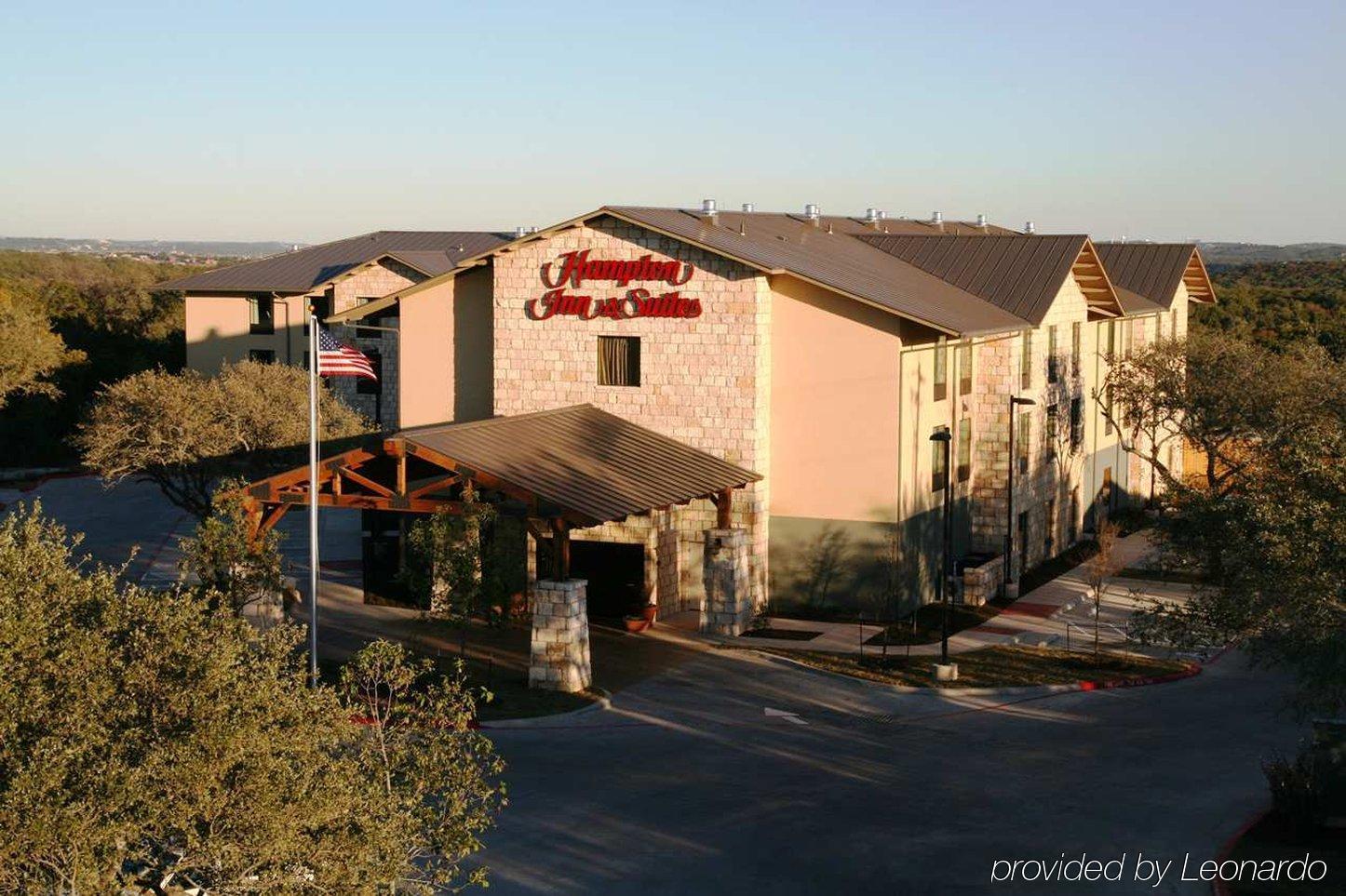 Hampton Inn And Suites Austin - Лейкуей Екстериор снимка